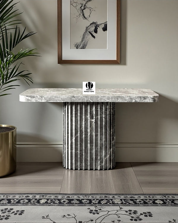 Toko Minimalist Console table
